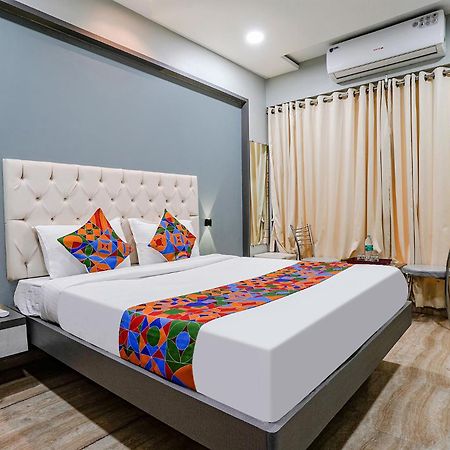 Fabhotel Grand Inn I - Ttc Industrial Area, Dighe Nova Bombaim Exterior foto