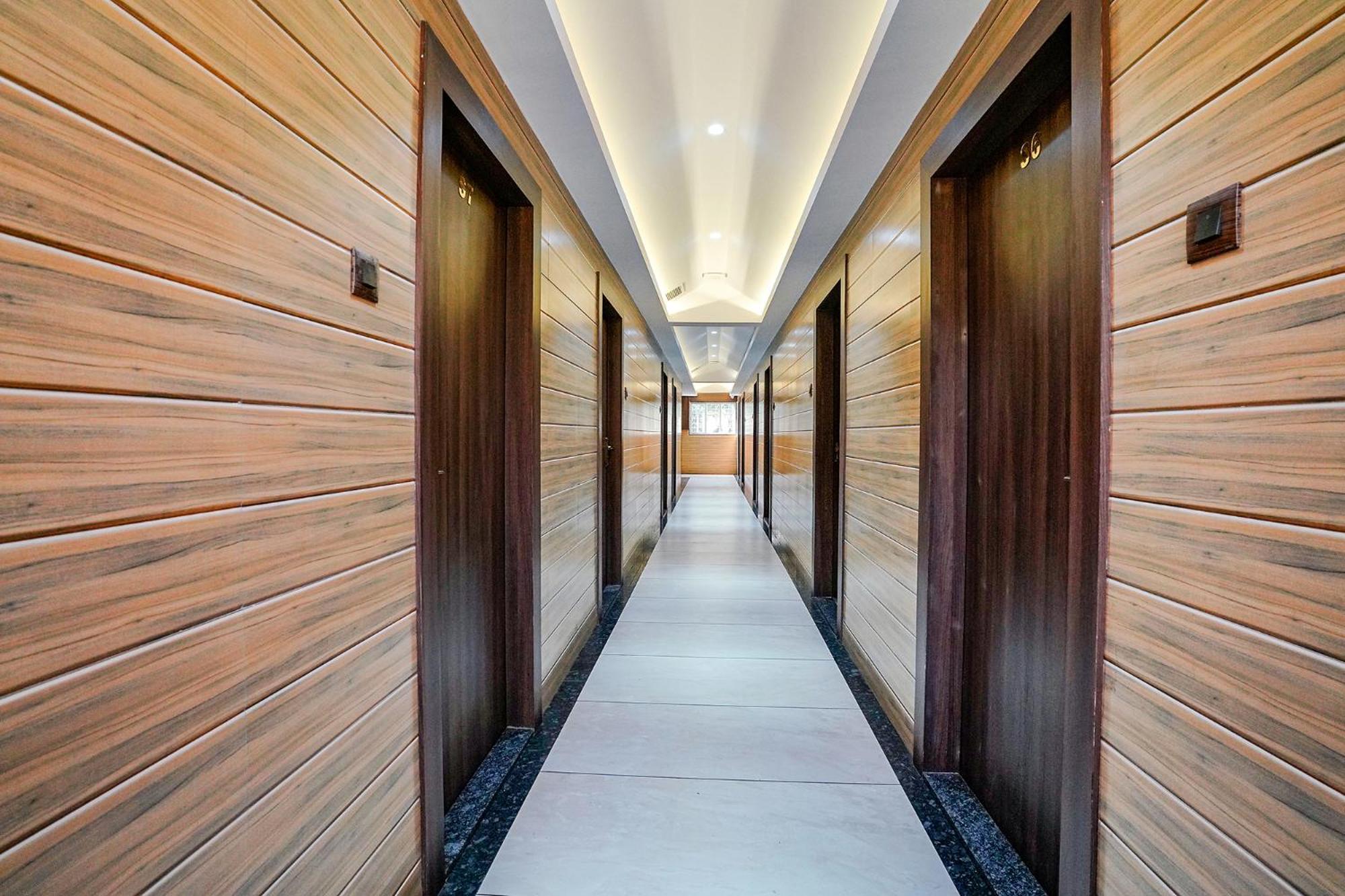 Fabhotel Grand Inn I - Ttc Industrial Area, Dighe Nova Bombaim Exterior foto